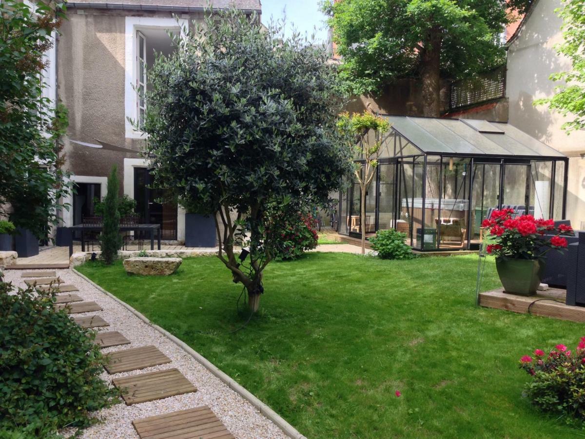 Maison Colladon ブールジュ エクステリア 写真