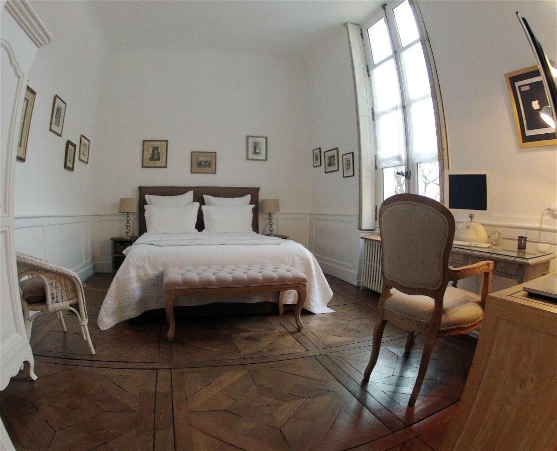 Maison Colladon ブールジュ エクステリア 写真